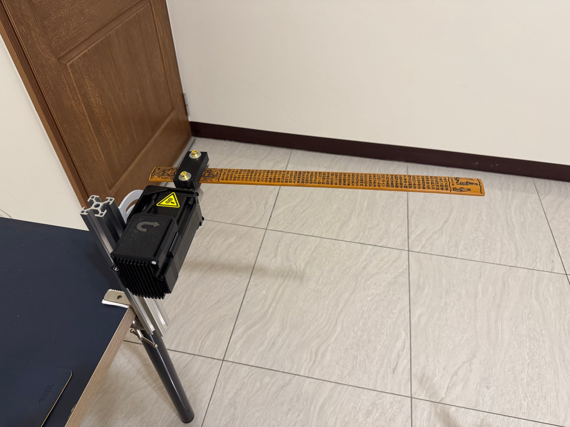 spanking machine demo