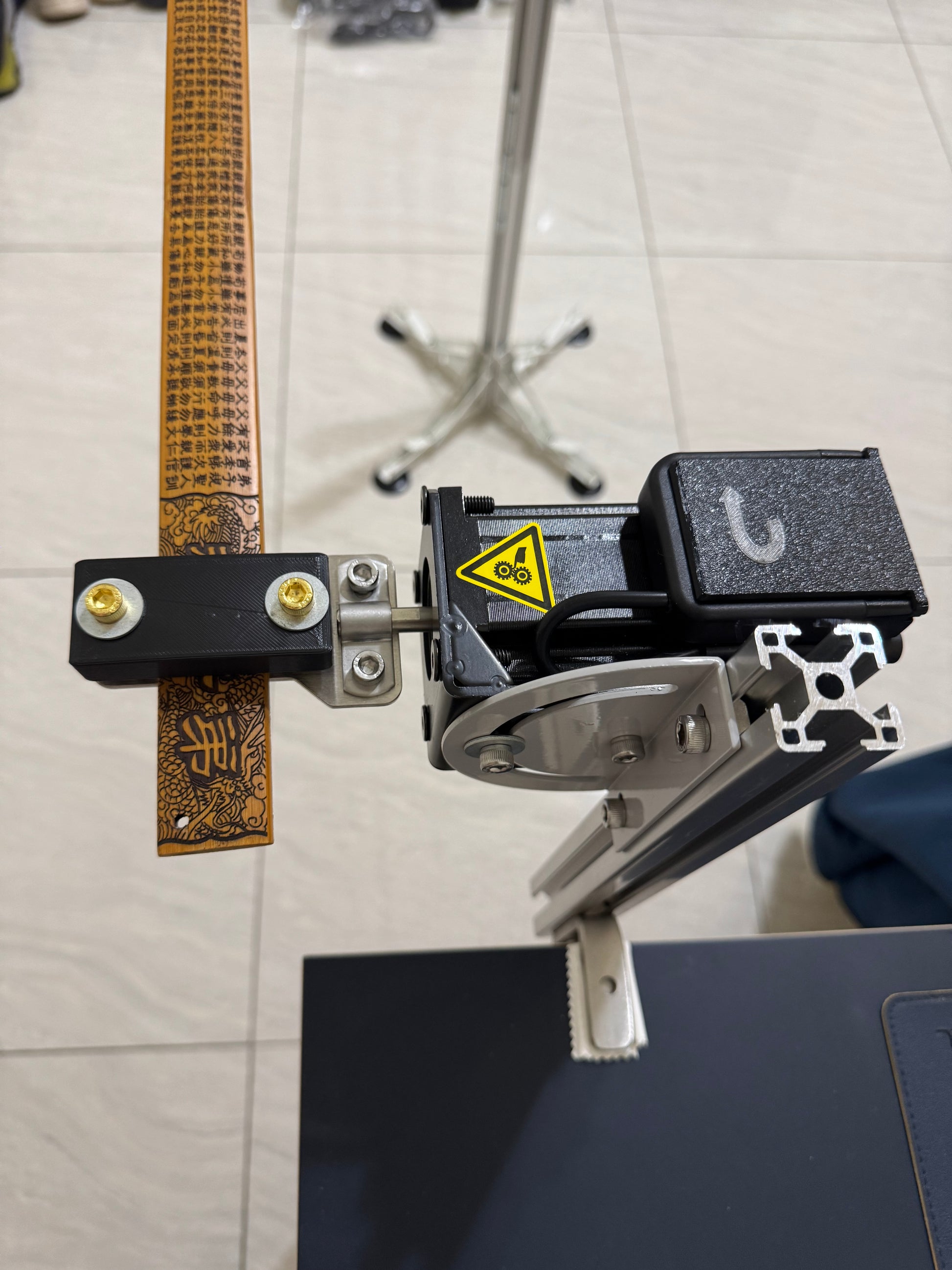 Silent spanking machine with 5 intensity levels